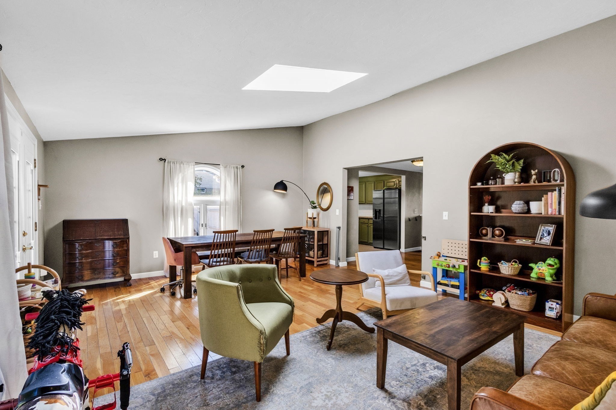 4 Stratton Road Hudson, MA 01749 - Photo 7 of 41 Gallery Image 7