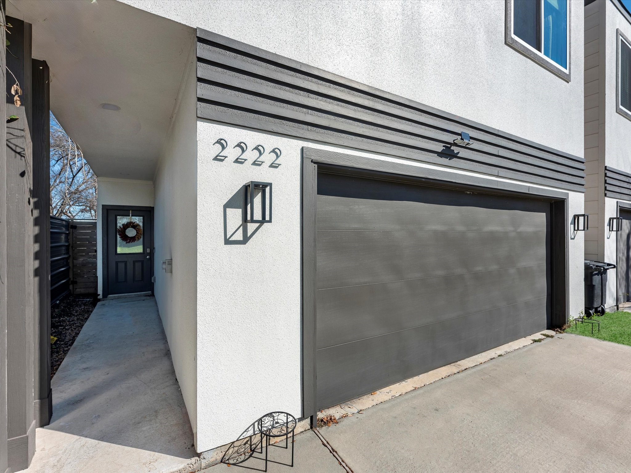 2222 Wavell Street Houston, TX 77088 - Photo 2 of 24 a view of a hallway with entryway