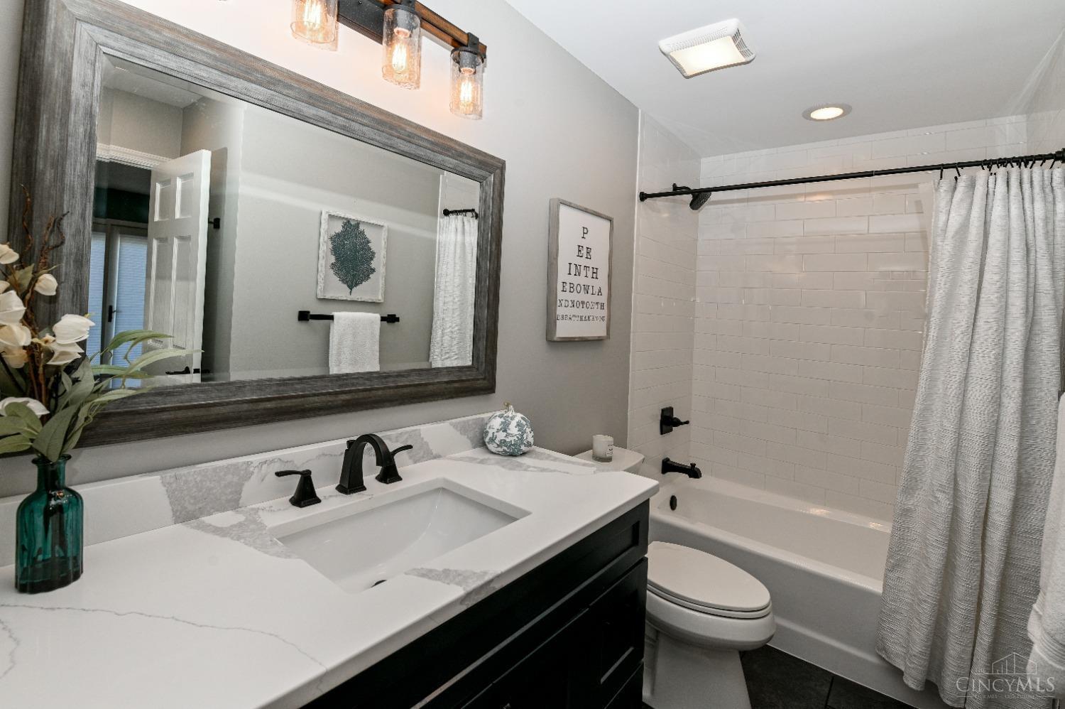 13 Locust Hill Road Cincinnati, OH 45245 - Photo 38 of 50 Gallery Image 38