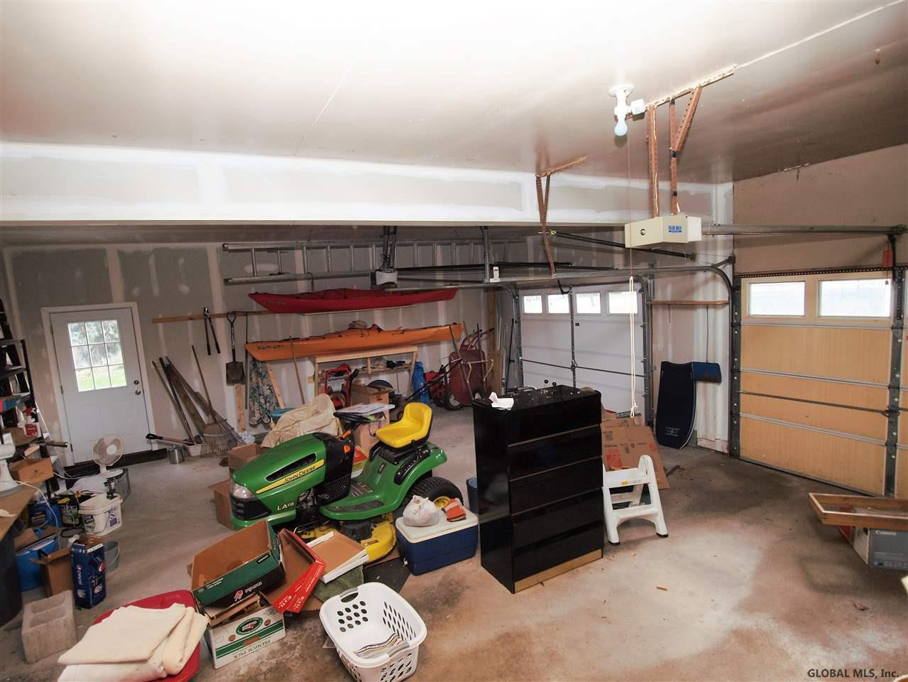 4 Leto Road Guilderland, NY 12203 - Photo 14 of 21 Photo 14