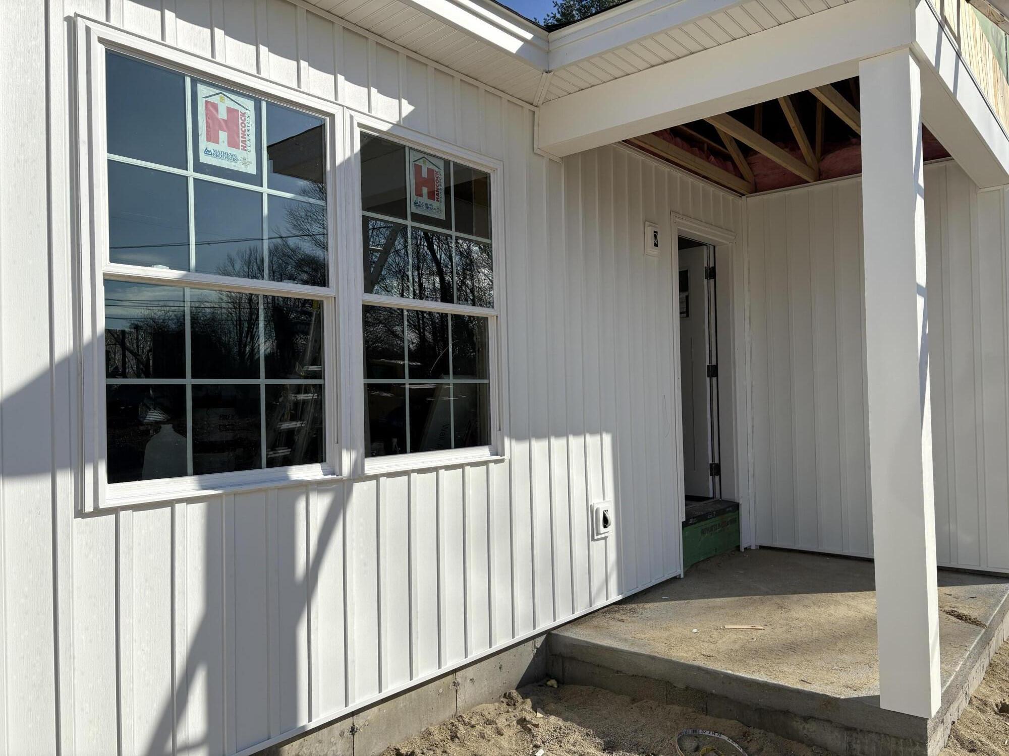 341 River Road Windham, ME 04062 - Photo 3 of 14 IMG_2741