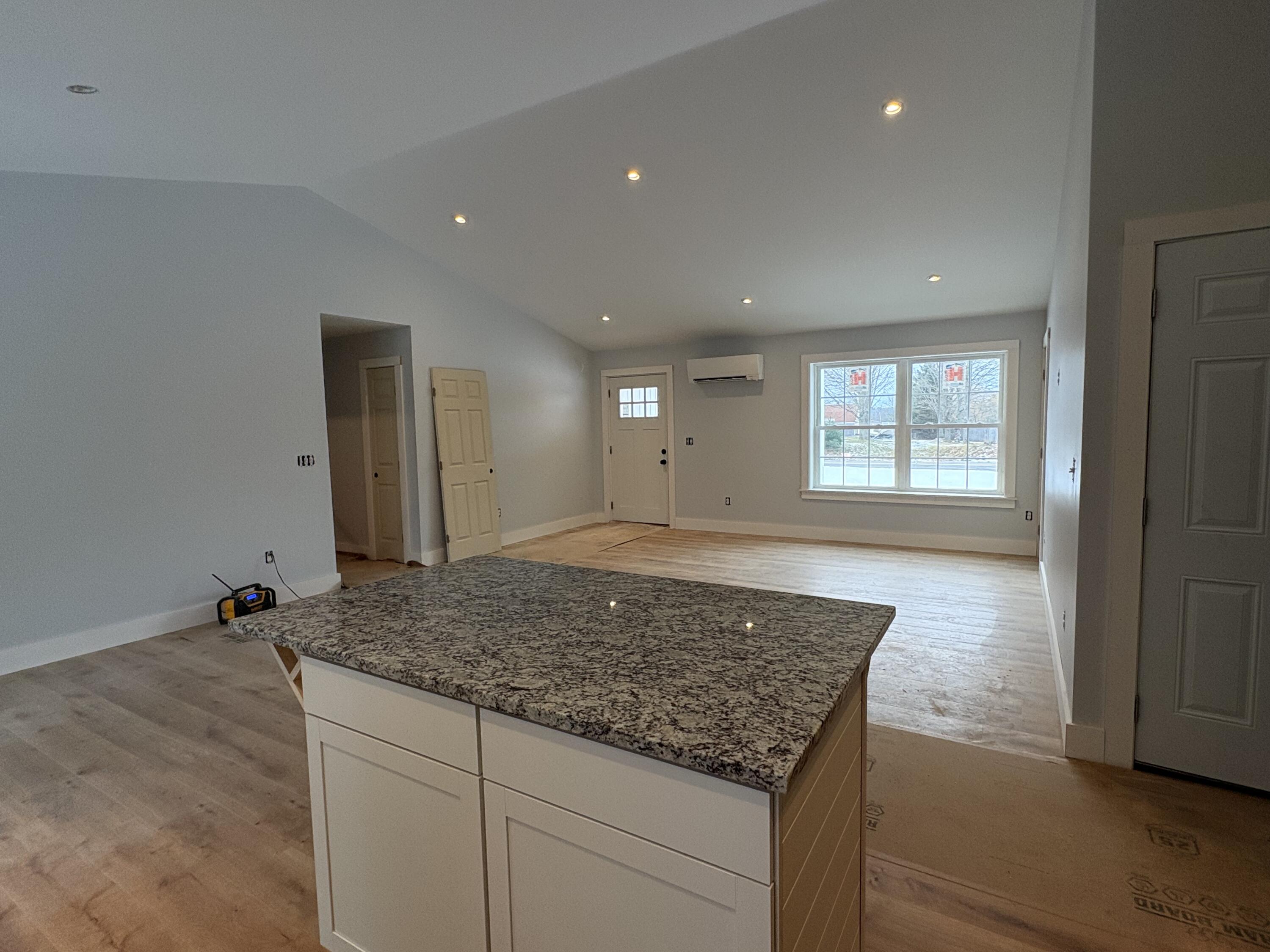 341 River Road Windham, ME 04062 - Photo 9 of 14 IMG_2904