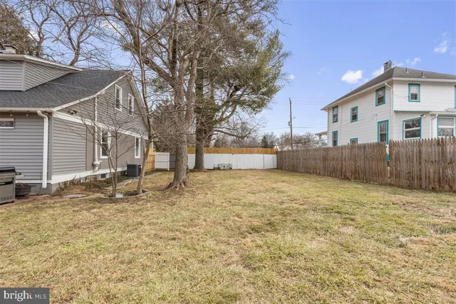 a view of backyard of house
