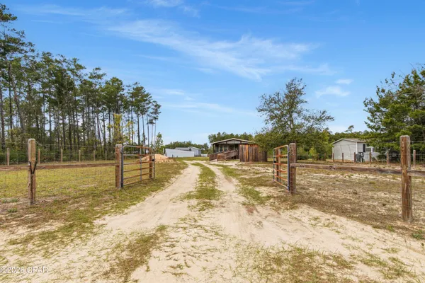 $389,900 | 13825 Ashton Way, Southport, FL 32409