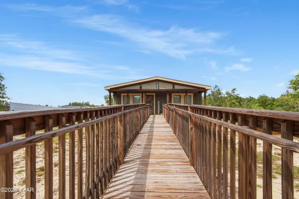$389,900 | 13825 Ashton Way, Southport, FL 32409