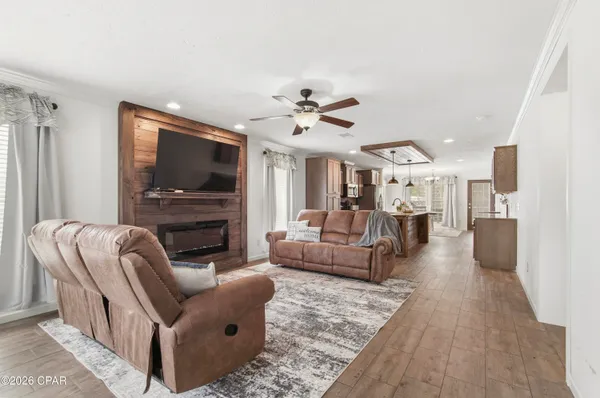 $389,900 | 13825 Ashton Way, Southport, FL 32409