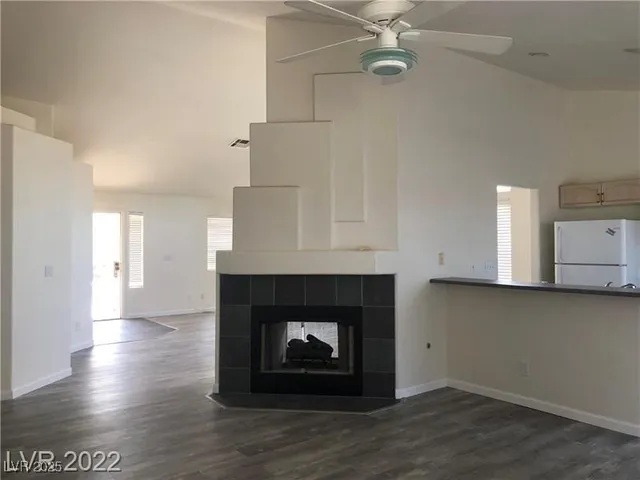 $2,200 | 838 Rusty Anchor Way, Henderson, NV 89002