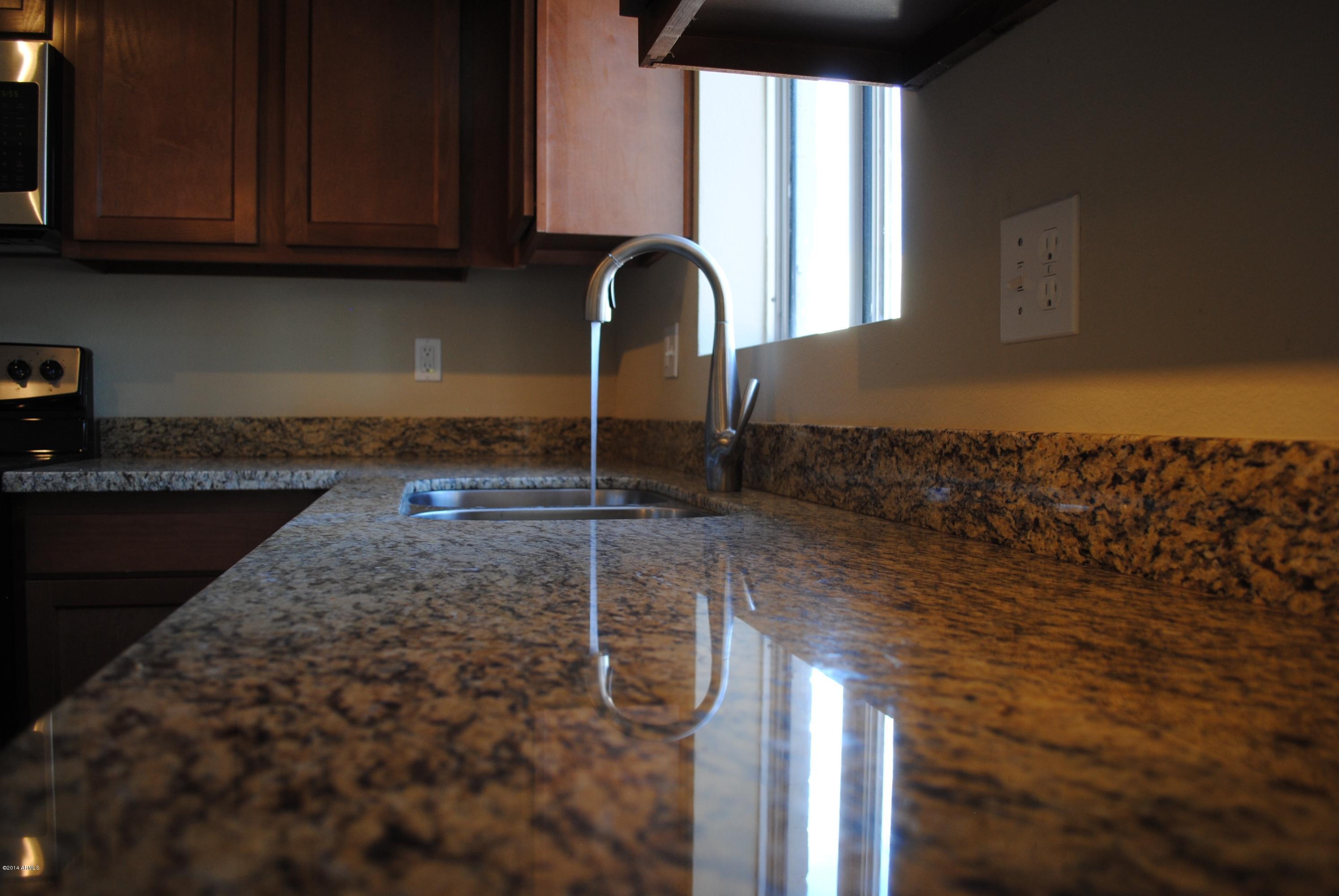 3713 West Hearn Road Phoenix, AZ 85053 - Photo 7 of 22 Granite countertops