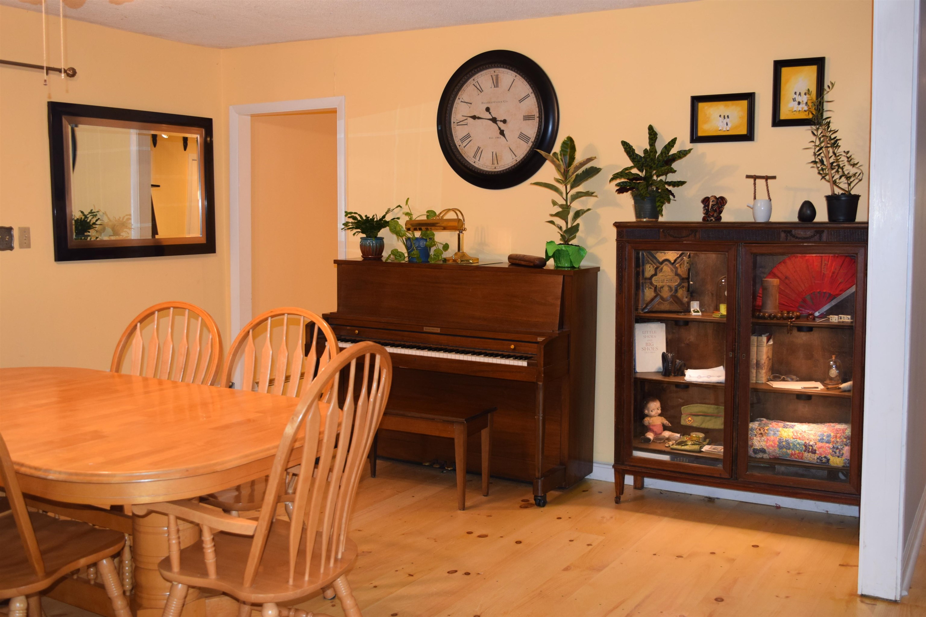 25 Heath Road Bristol, VT 05443 - Photo 9 of 37 Gallery Image 9