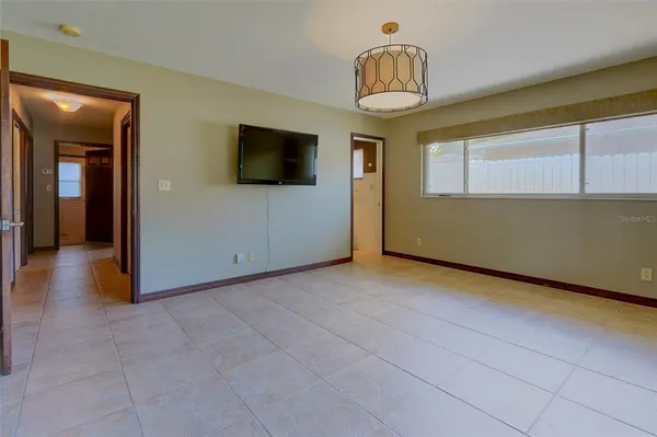 $4,595 | 215 Garden Circle, Belleair, FL 33756