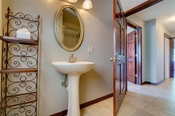 $4,595 | 215 Garden Circle, Belleair, FL 33756