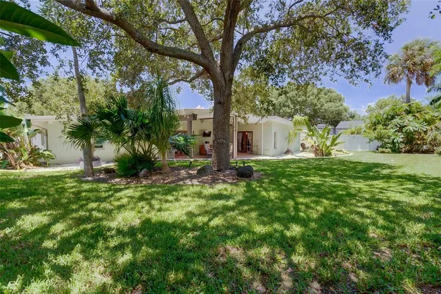 $4,795 | 215 Garden Circle, Belleair, FL 33756