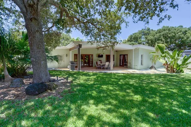 $4,795 | 215 Garden Circle, Belleair, FL 33756