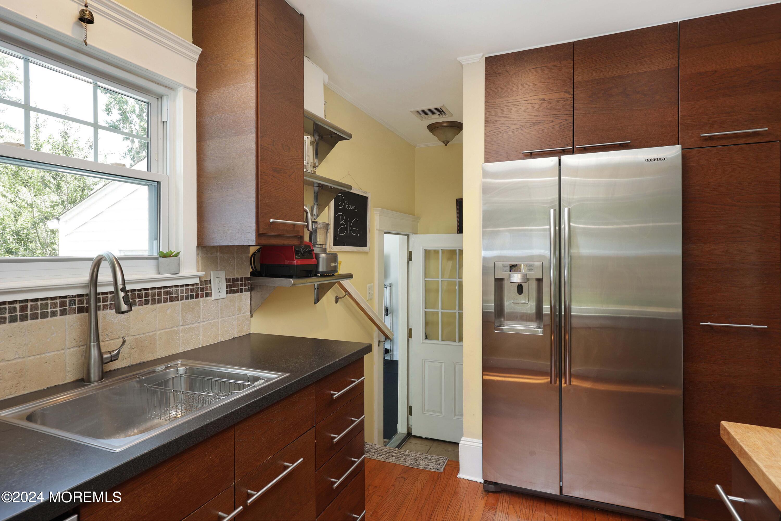40 Oriole Road Neptune, NJ 07753 - Photo 18 of 38 758A1663