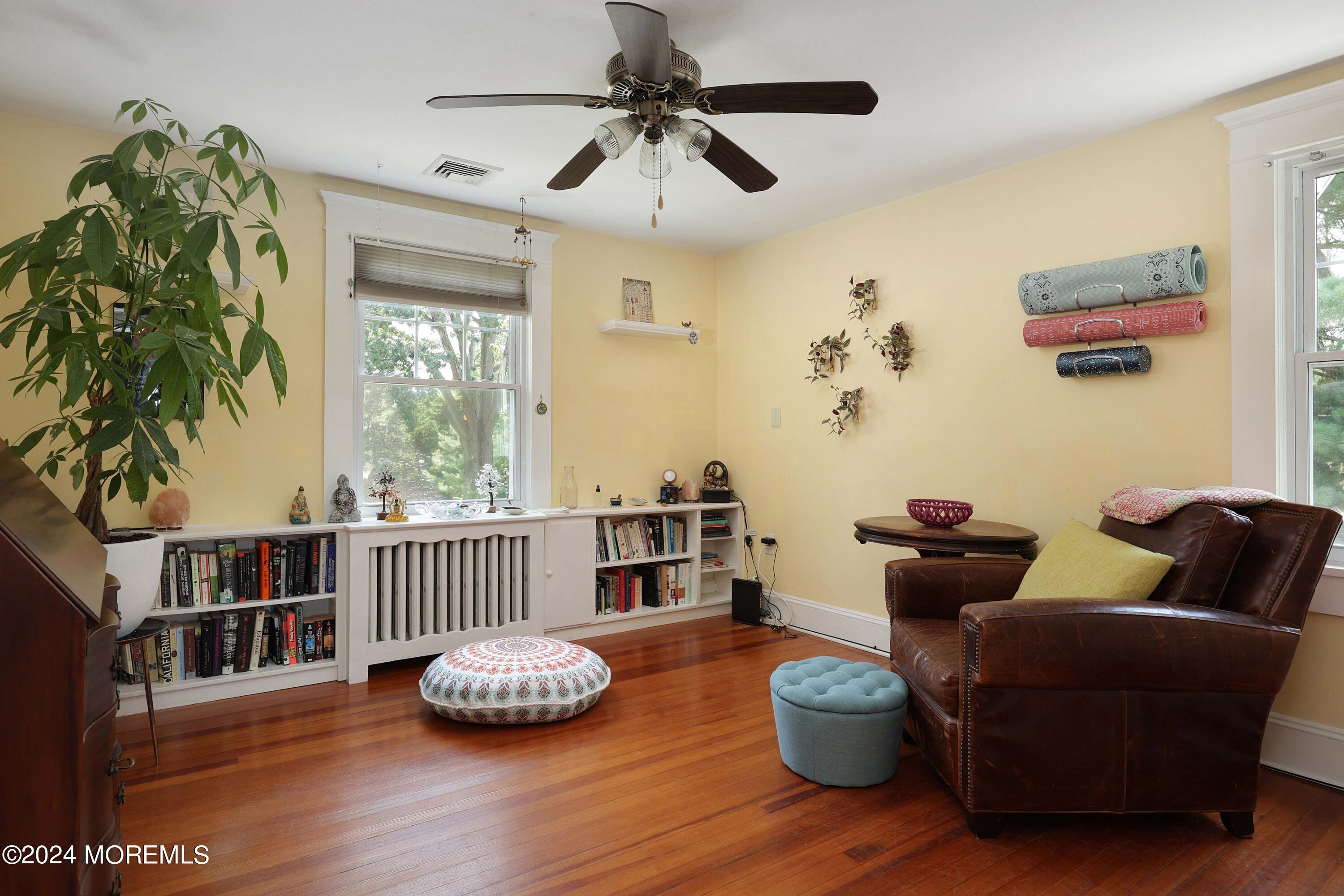 40 Oriole Road Neptune, NJ 07753 - Photo 23 of 38 758A1692