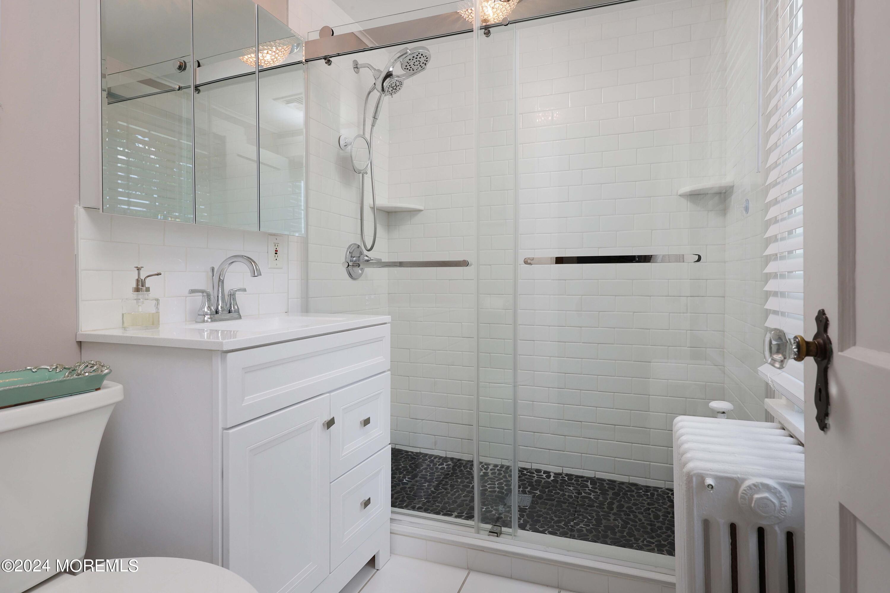40 Oriole Road Neptune, NJ 07753 - Photo 26 of 38 758A1699