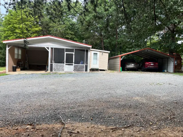 a house view with a outdoor space