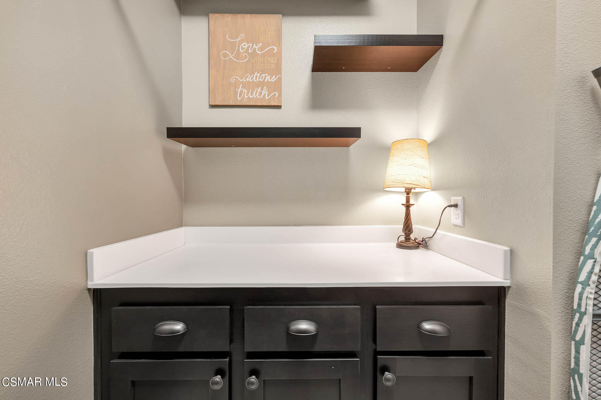 324 River Street Fillmore, CA 93015 - Photo 26 of 48 Upstairs laundry