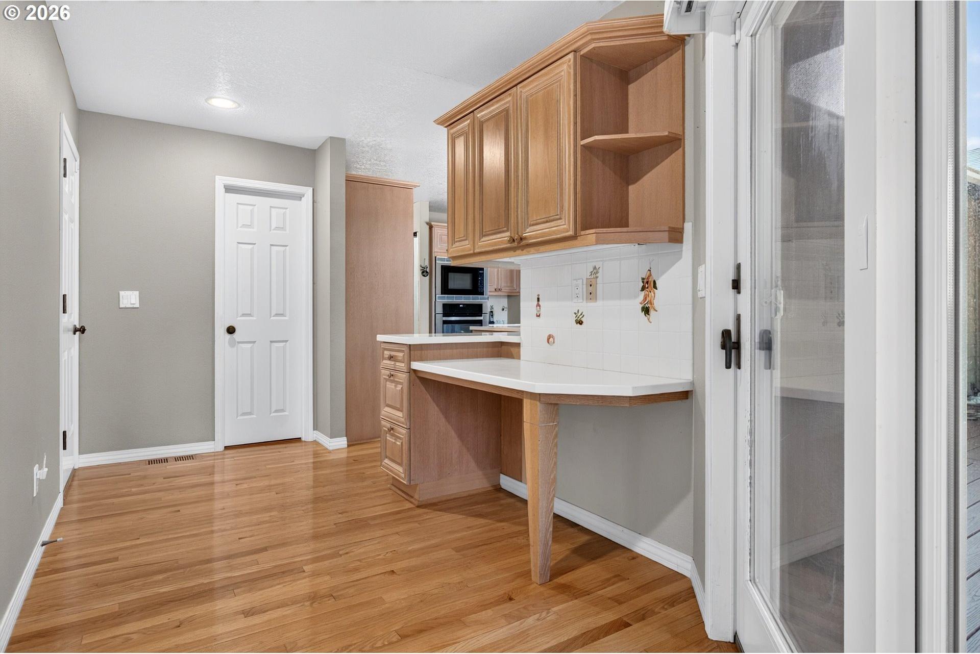 1545 Cloverleaf Road Lake Oswego, OR 97034 - Photo 19 of 48 Gallery Image 19