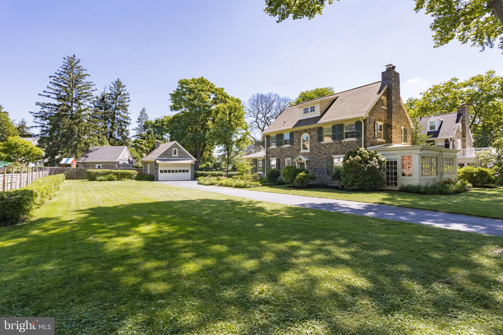 2607 West Darby Road Havertown, PA 19083 - Photo 2 of 38 Gallery Image 2