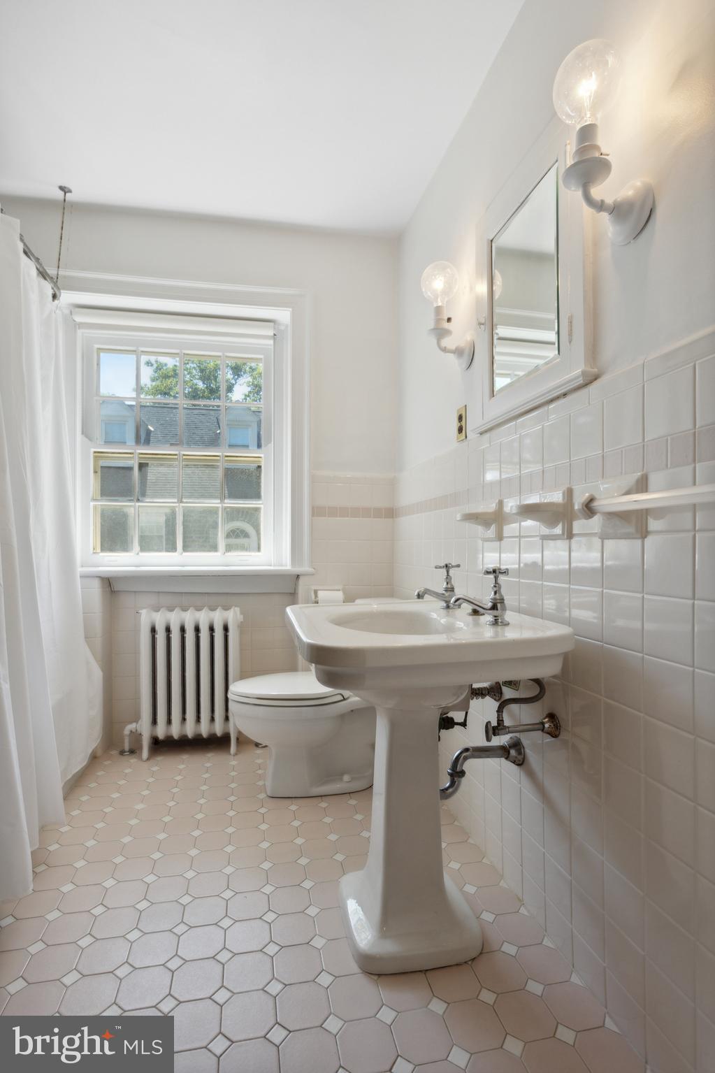 2607 West Darby Road Havertown, PA 19083 - Photo 26 of 38 Gallery Image 26