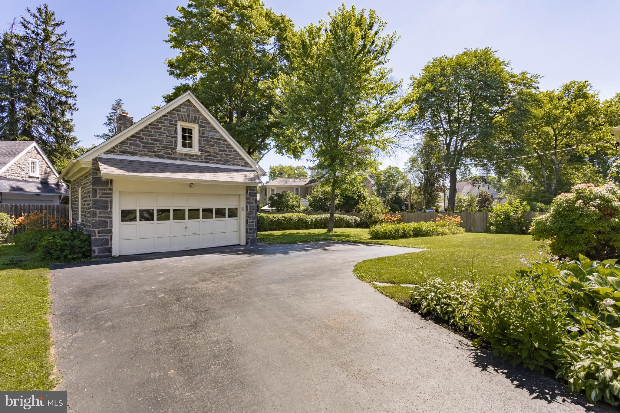 2607 West Darby Road Havertown, PA 19083 - Photo 32 of 38 Gallery Image 32