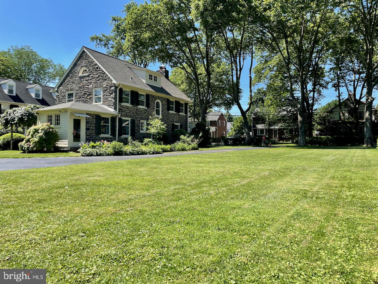2607 West Darby Road Havertown, PA 19083 - Photo 5 of 38 Gallery Image 5