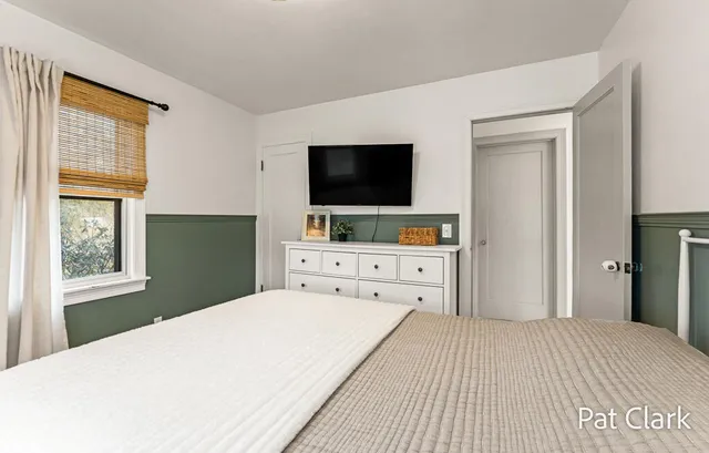 $245,000 | 630 South Stewart Avenue, Fremont, MI 49412