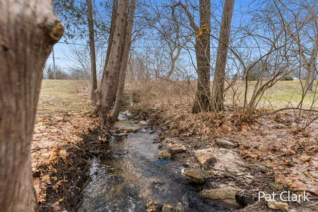 $245,000 | 630 South Stewart Avenue, Fremont, MI 49412