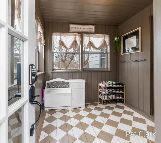 $245,000 | 630 South Stewart Avenue, Fremont, MI 49412