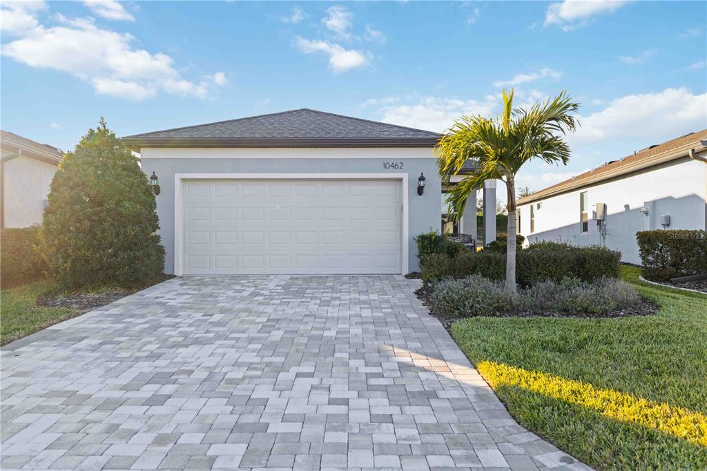 10462 Spring Tide Way Palmetto, FL 34221 - Photo 8 of 65