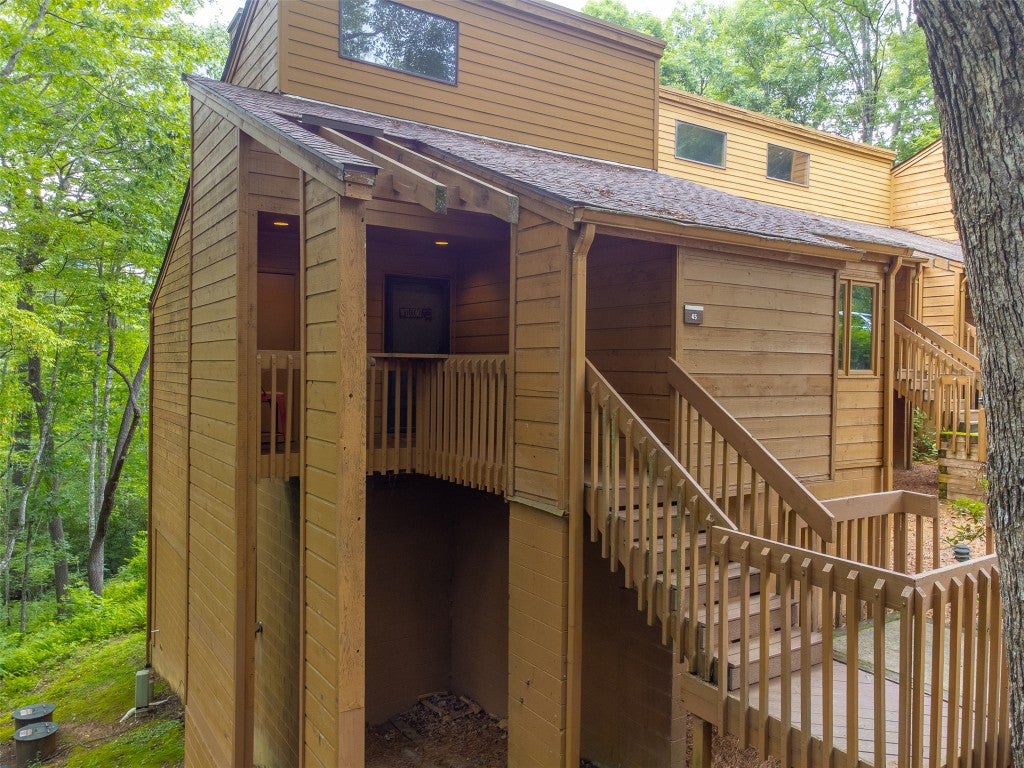 122 Emerald Ridge Road, Unit 45 Sapphire, NC 28774 - Photo 45 of 46 Steps to entry