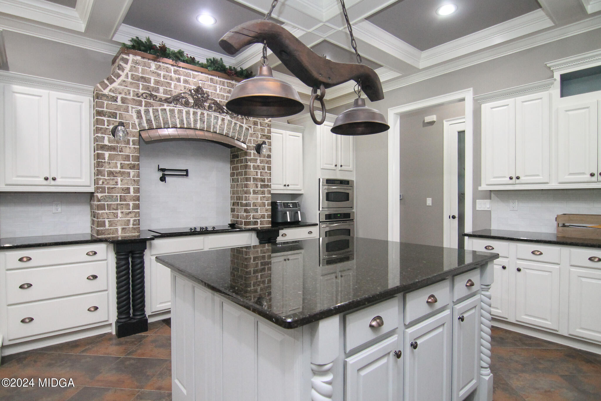142 Keith Road Bonaire, GA 31005 - Photo 14 of 69 14