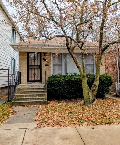 $123,000 | 7935 South East End Avenue, Chicago, IL 60617