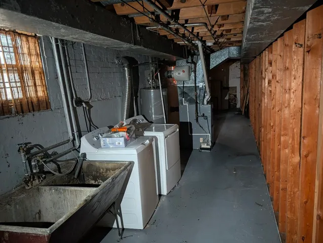 $123,000 | 7935 South East End Avenue, Chicago, IL 60617