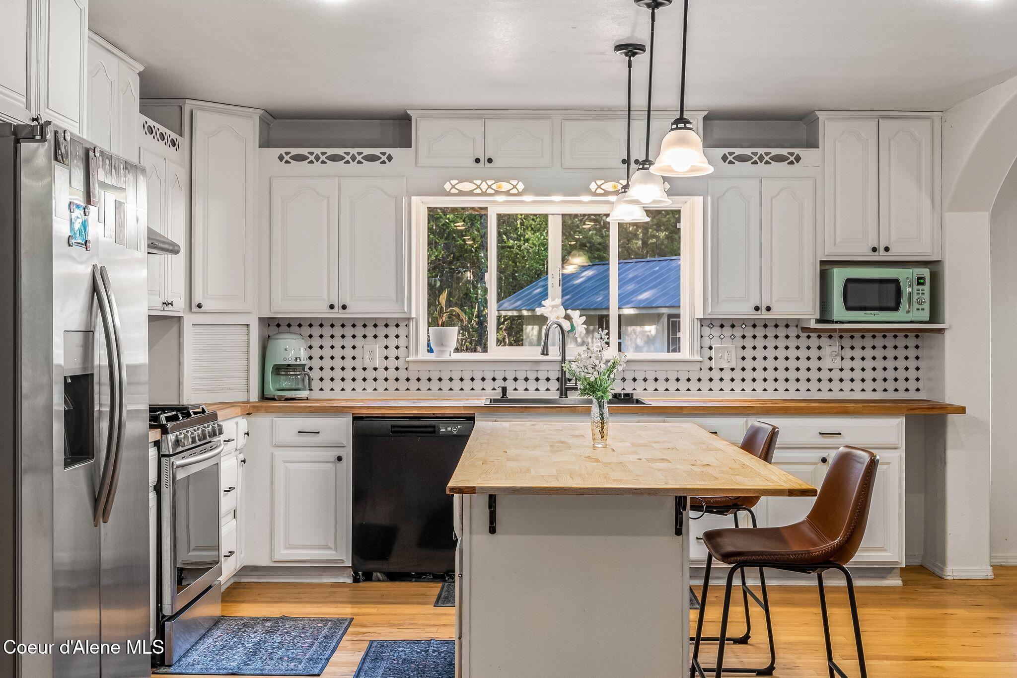 883 Mountain View Road Clark Fork, ID 83811 - Photo 8 of 52 8_A7403472
