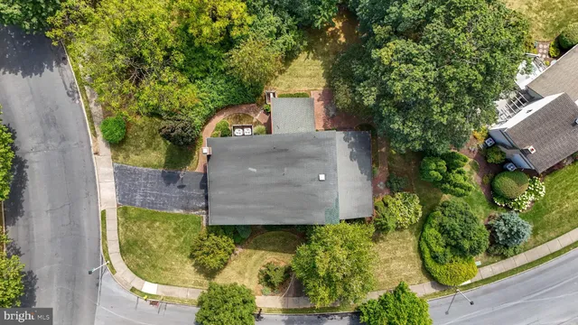 $565,000 | 3908 Short Hill Drive, Allentown, PA 18104