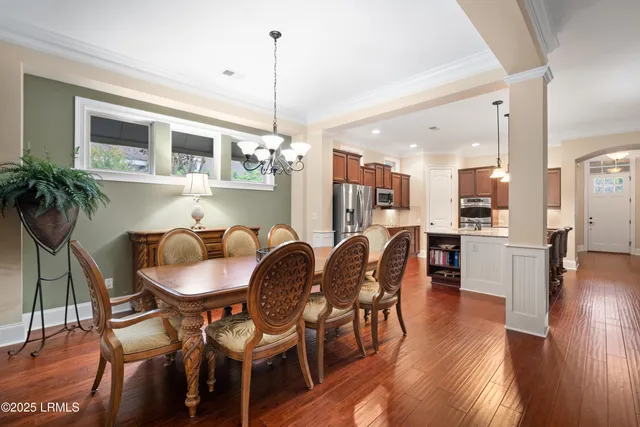 $990,000 | 33 Little Pine Court, Bluffton, SC 29910