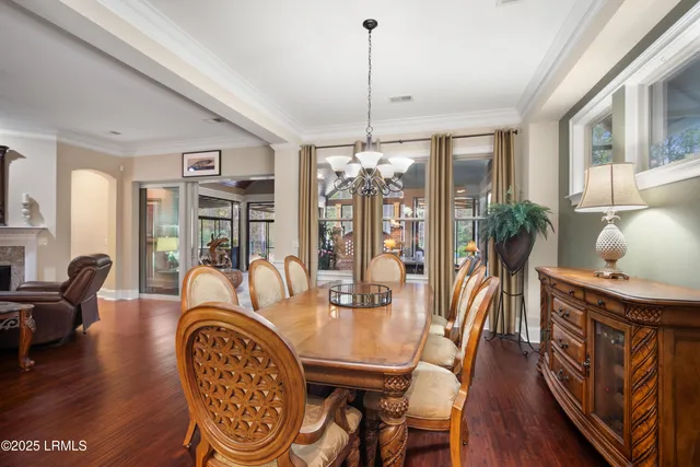 $990,000 | 33 Little Pine Court, Bluffton, SC 29910