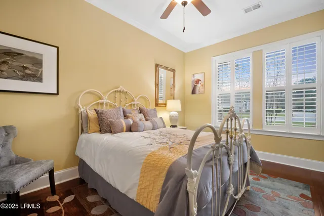 $990,000 | 33 Little Pine Court, Bluffton, SC 29910