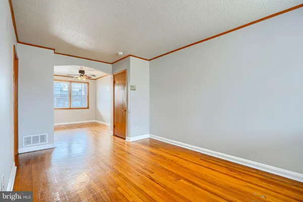 $1,695 | 6905 Bank Street, Baltimore, MD 21224
