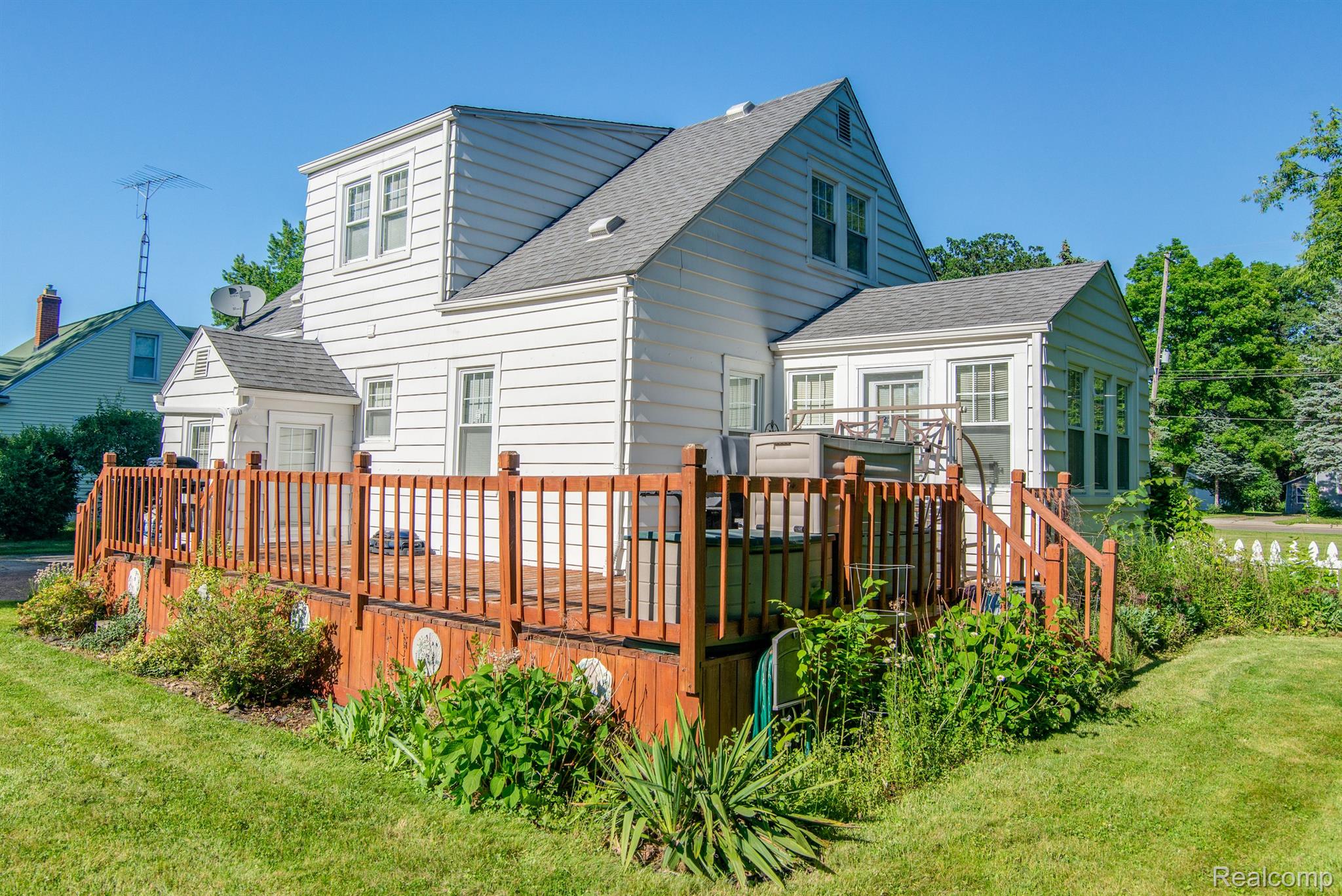 3609 North Center Road Flint, MI 48506 - Photo 26 of 32