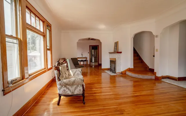 $339,000 | 1423 Penn Avenue North, Minneapolis, MN 55411