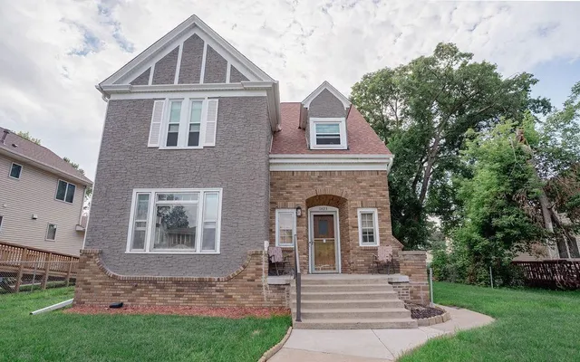 $339,000 | 1423 Penn Avenue North, Minneapolis, MN 55411