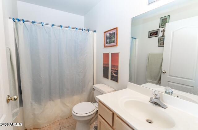 9151 West Greenway Road, Unit 239 Peoria, AZ 85381 - Photo 13 of 18 a bathroom with a sink toilet and shower