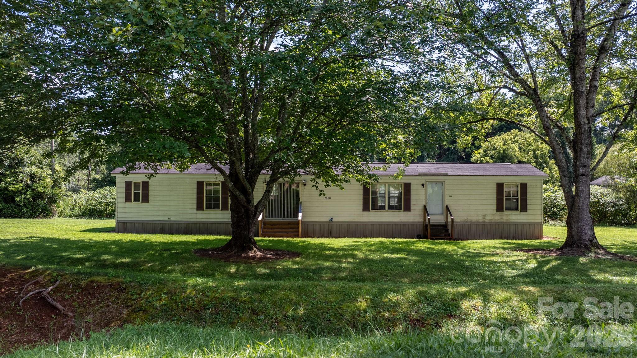 2660 Barrier Loop Morganton, NC 28655 - Photo 3 of 18 Gallery Image 3
