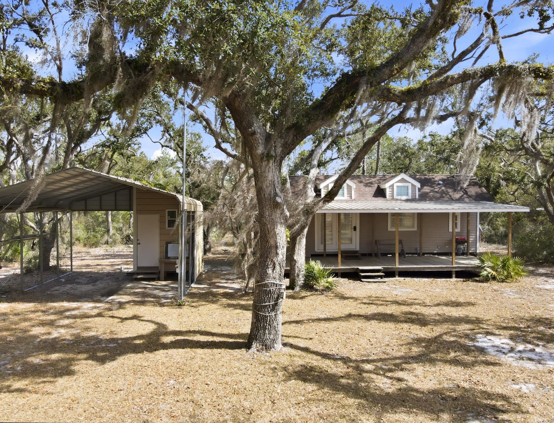15942 Shell Drive Perry, FL 32348 - Photo 5 of 34 Gallery Image 5