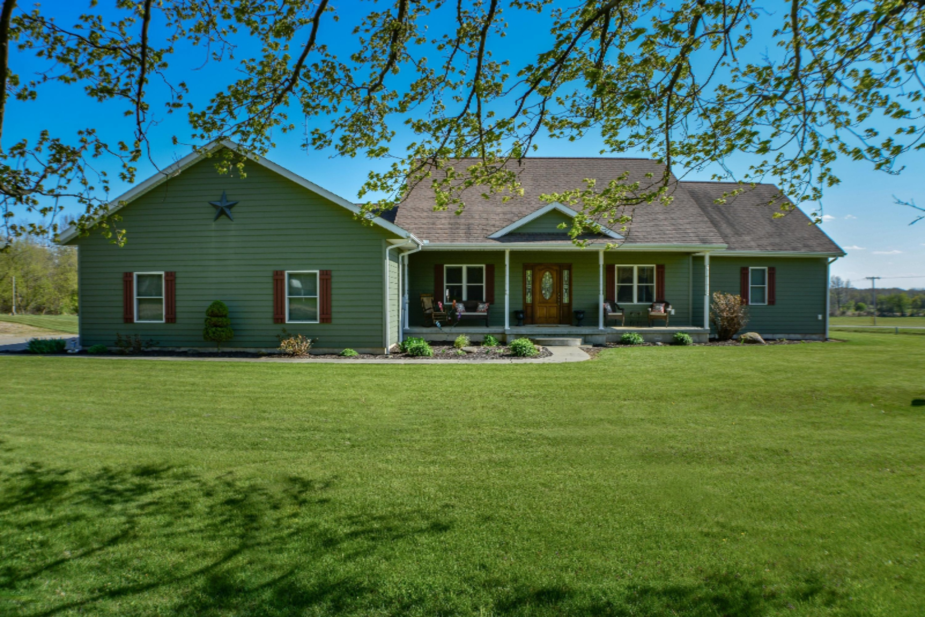 1005 Lukesport Road Quincy, MI 49082 - Photo 2 of 62 14 (1)