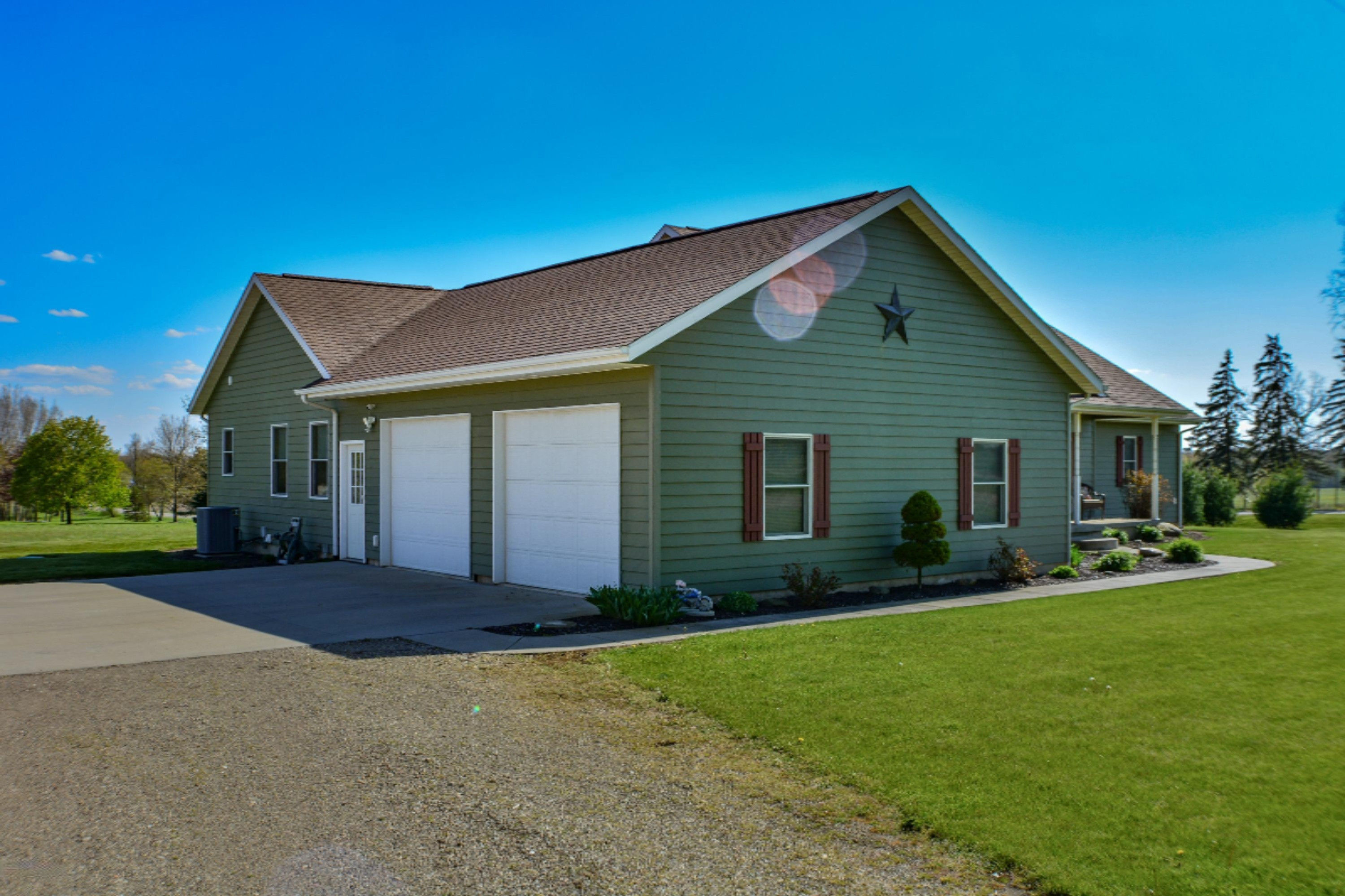 1005 Lukesport Road Quincy, MI 49082 - Photo 9 of 62 16 (1)