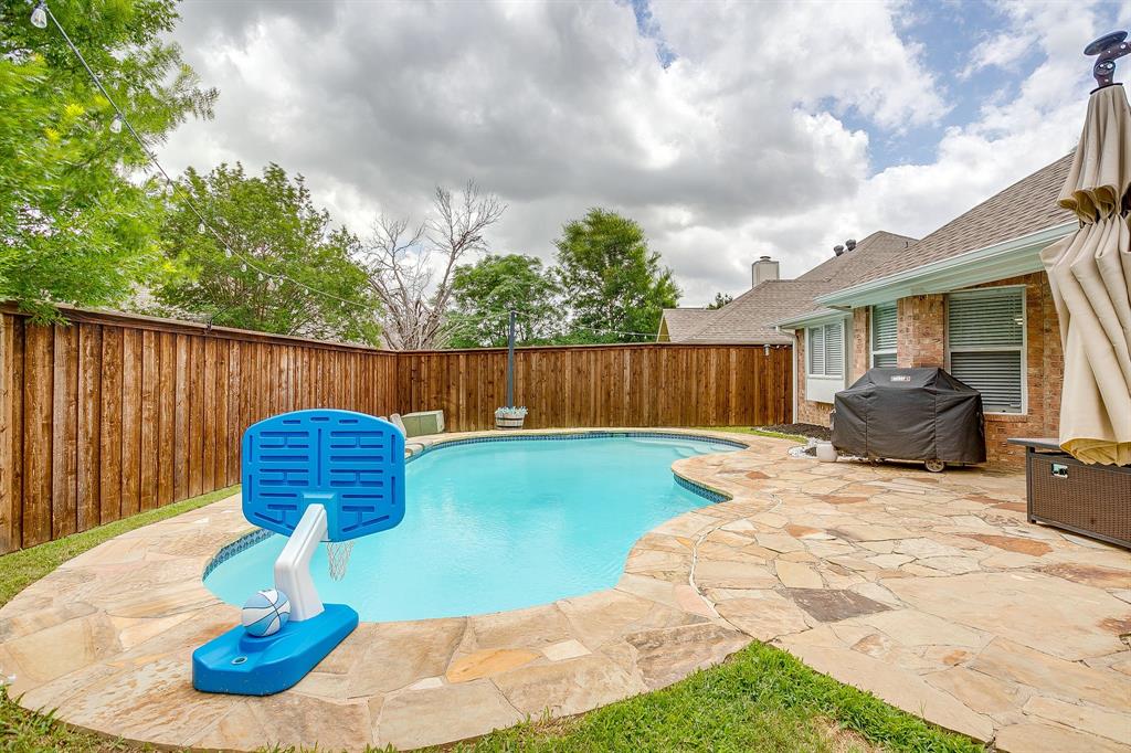 2107 Nichols Trail Mansfield, TX 76063 - Photo 34 of 39